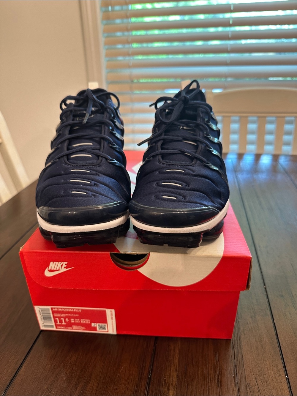 Nike Men’s Navy and White Running Sneakers